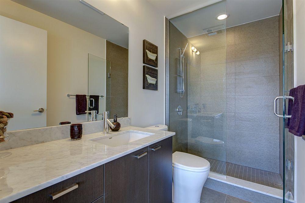Downtown Mississauga Executive Suites Sq1 Exterior foto